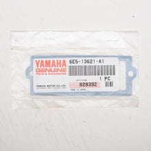 Load image into Gallery viewer, 150 175 200 225 hp Yamaha 6e5-13621-a1-00 .GASKET, VALVE SEAT, intake repair
