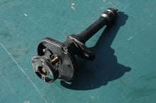 Load image into Gallery viewer, 190 hp Mercruiser distributor part j1171 different
