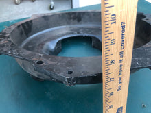 Cargar imagen en el visor de la galería, Mercruiser Bell Housing V8 GM Bravo sterndrives 865657
