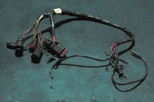 Cargar imagen en el visor de la galería, 25 35 hp Johnson Evinrude 0586044 MOTOR CABLE electrical harness 1997-2003 3 cylinder two stroke
