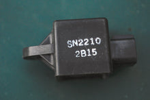 Load image into Gallery viewer, F 115 hp Yamaha 60E-81950-00-00 Electrical Relay Assembly sensor, Four Stroke 115 HP
