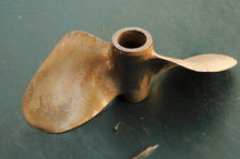 Load image into Gallery viewer, Mercruiser Bravo propeller
