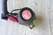 Lade das Bild in den Galerie-Viewer, 70 hp Yamaha postive starter relay 688-81950-10-00 RELAY two stroke 3 cylinder - off ETLD motor
