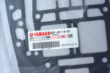 Cargar imagen en el visor de la galería, 200 225 250 hp Yamaha Upper Casing Gasket 60v-45114-01 Two Stroke 2003-09
