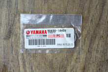 Load image into Gallery viewer, f 15 20 25 30 40 50 60 75 80 115 150 200 225 250 300 hp Yamaha 90430-14m09 DRAIN PLUG GASKET Four Stroke
