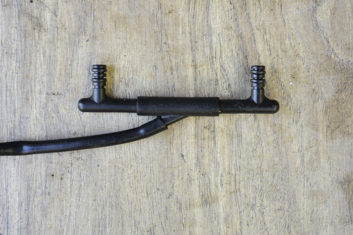 90 115 hp JOHNSON EVINRUDE FUEL MANIFOLD BALANCE TUBE 434522 0434522 nla 60 degree Two Stroke