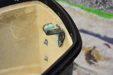 Load image into Gallery viewer, 50 HP Yamaha top cowl 6H5-42610-45-4D, 6H5-42610-43-EK, 6H5-42610 - 1989 - 1994 Old style engine cover, two stroke 40 hp
