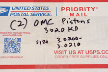 Load image into Gallery viewer, OMC Pistons (2) 3027P2, Wiseco Marine 3020KD, bore 3.0200-3.0210, 25, 28, 30 and 35 hp 2 cylinder two stroke johnson evinrude  outboards
