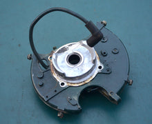 Lade das Bild in den Galerie-Viewer, 7.5 9.8 HP Gamefisher 300-F525029 - STATOR ASSY NLA,  Mercury Force
