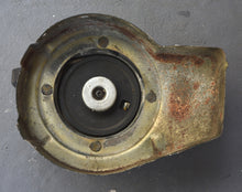 Load image into Gallery viewer, 7.5 9.8 hp Gamefisher recoil, pull-start top FT3139-1 - REWIND KEY NLA, Mercury Force
