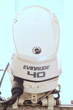 Cargar imagen en el visor de la galería, Super clean 40 hp Evinrude E-tec  20&quot; shaft, with video of operational motor
