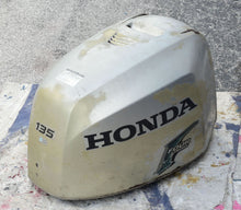 Lade das Bild in den Galerie-Viewer, BF 135 150 hp Honda 63100-ZY6-030ZA COVER ASSY., ENGINE, top cowl 115 hp compatible
