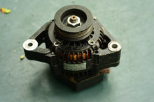 Lade das Bild in den Galerie-Viewer, BF 135 150 hp Honda 31630-ZY6-013 ALTERNATOR, four stroke, motor # 1301165
