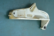 Lade das Bild in den Galerie-Viewer, BF 40 45 50 hp Honda 50301-ZV5-020ZA BRACKET, R, 50311-ZV5-010ZA BRACKET, L four stroke
