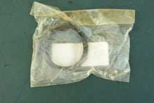 Lade das Bild in den Galerie-Viewer, 75 85 90 hp Yamaha 688-45123-00-00 MUFFLER GASKET, upper casing
