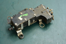 Load image into Gallery viewer, 150 175 hp Johnson Evinrude Fuel Reservoir 0438934 438934 97-98
