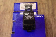 Load image into Gallery viewer, sold ebay sep2024—-Volvo Penta 3854138 5 Terminal Assist Solenoid - 5.7 / 4.3 / 3.0 Relay Box OMC 1994 - 96
