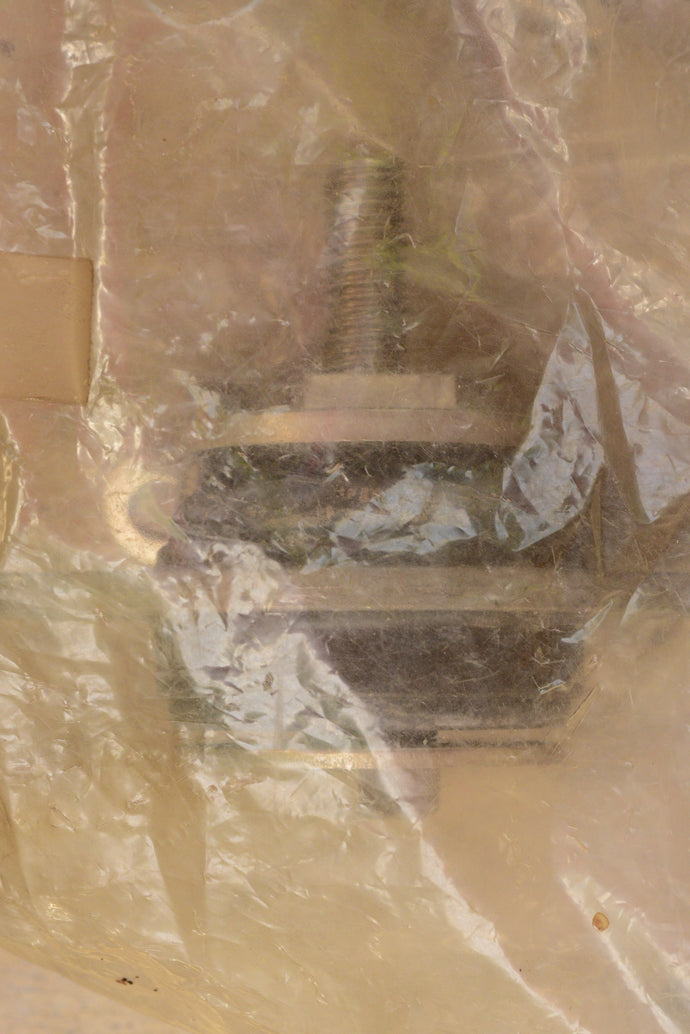 Volvo Penta 3853973 rear mount mounting kit - set of two