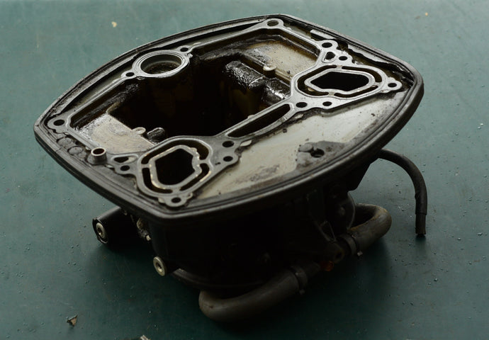 DF 25 hp Suzuki 11501-95J02-0EP OIL PAN, twin v engine, NLA part, four stroke 2006 outboard