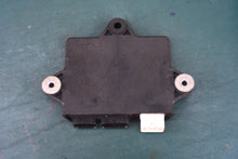 Lade das Bild in den Galerie-Viewer, BF 225 hp Honda ECU 34750-zy3-ao4 Control Unit Four Stroke
