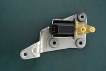 Cargar imagen en el visor de la galería, 25 HP 30 HP Tohatsu Nissan ISC Valve 3ac102110 - 2010 Four Stroke
