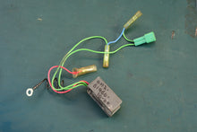 Cargar imagen en el visor de la galería, 50 hp Yamaha 6H2-81960-10-00 RECTIFIER &amp; REGULATOR voltage OEM Two Stroke 40 60 70 hp

