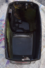 Lade das Bild in den Galerie-Viewer, 60 HP Mercury Tracker Cowling, engine cover, top, cowling, hood 813010774 lid
