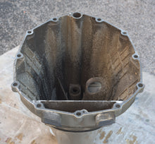 Load image into Gallery viewer, bf 200 225 hp Honda 04406-ZY3-611ZA EXTENSION CASE midsection, 15220-ZY3-010 OIL STRAINER
