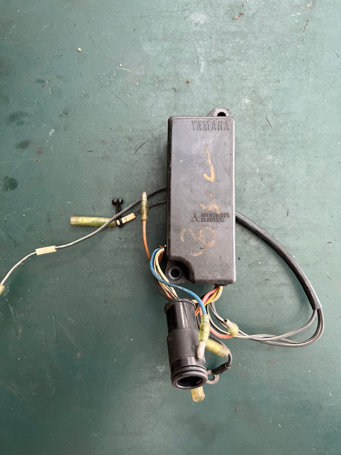 30 25 hp Yamaha 6J8-85540-H0-00 C.D.I. UNIT cdi electrical OEM Two Stroke