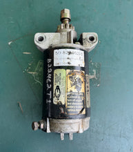 Lade das Bild in den Galerie-Viewer, 50 hp Mercury 822462T1 STARTER MOTOR two stroke OEM 30 40 45 55 60 hp
